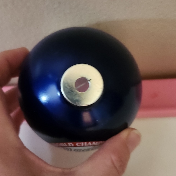 New York NY Yankees Glass Ball Christmas Ornament 1999 World Series Champions - Picture 4 of 5